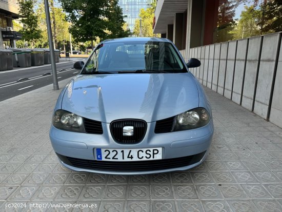 Seat Córdoba 1.4i 16v 100 CV STELLA - Barcelona