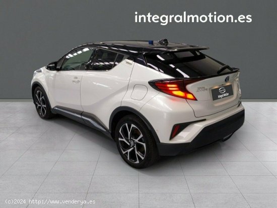 Toyota C-HR 1.8 122 HYBRIDE COLLECTION - 