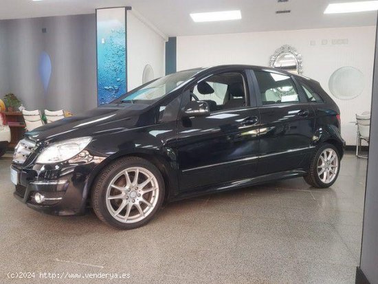 MERCEDES Clase B en venta en Madrid (Madrid) - Madrid