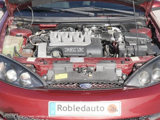 Ford Cougar 2.5 V6 de 1998 con 168.200 Km por 5.200 EUR. en Madrid