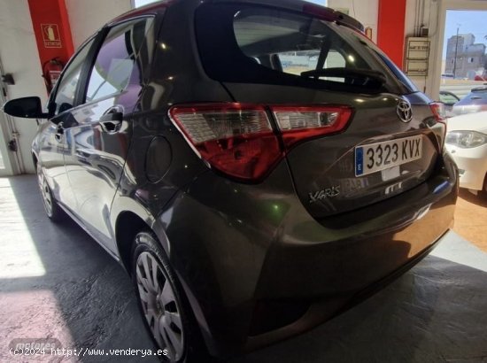 Toyota Yaris YARIS 1500 110 CV ACTIVE de 2019 con 97.547 Km por 11.600 EUR. en Tenerife