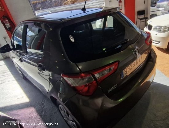 Toyota Yaris YARIS 1500 110 CV ACTIVE de 2019 con 97.547 Km por 11.600 EUR. en Tenerife