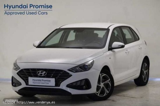  Hyundai i30 1.0 TGDI Klass LR 48V 120 de 2022 con 22.158 Km por 19.800 EUR. en Madrid 