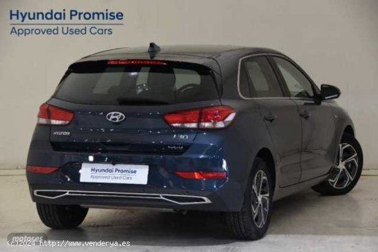 Hyundai i30 1.0 TGDI Tecno 48V 120 de 2023 con 18.414 Km por 22.990 EUR. en Sevilla