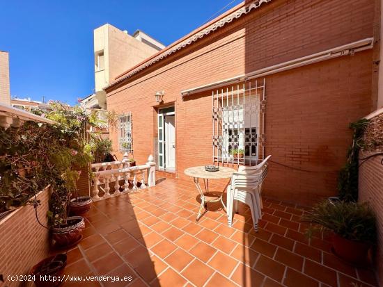 CASA EN EL PARADOR DE LAS HORTICHUELAS - ALMERIA