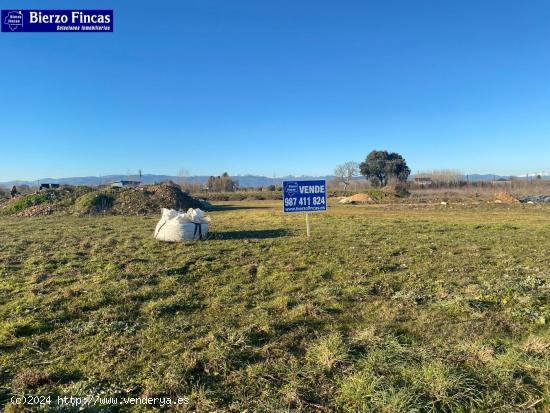 FINCA RUSTICA EN PONFERRADA, ZONA DEHESAS! - LEON