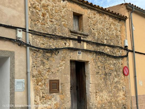 Casa de Pueblo a reformar en Maria de la Salut - BALEARES