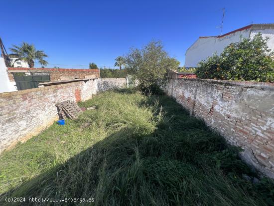  Se Vende en Villamanrique de la Condesa - SEVILLA 