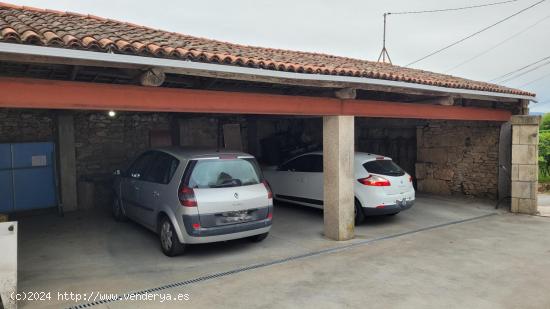 Chalet 6 dormitorios en Vilanova de Arousa - PONTEVEDRA