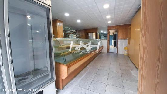  Se vende pastelería en activo en zona Ayuntamiento. / HH Asesores, Inmobiliaria en Burjassot / - VA 