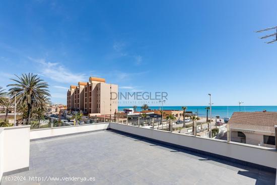 FANTASTICA VILLA MEDITERRANEA A 60 m DE LA PLAYA Y CON VISTAS AL MAR!!! - ALICANTE