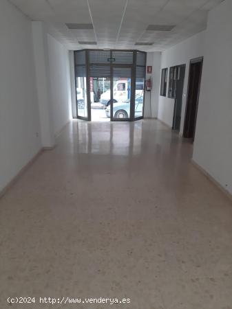 Local comercial en zona privilegiada de Benetússer - VALENCIA