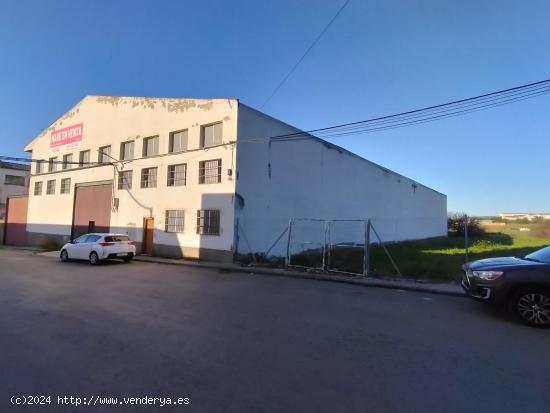 Nave industrial en venta en Lucena (Córdoba) - CORDOBA