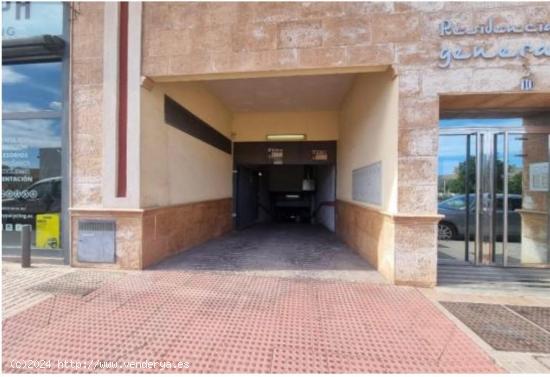 SE VENDE PLAZA DE GARAJE. - ALMERIA