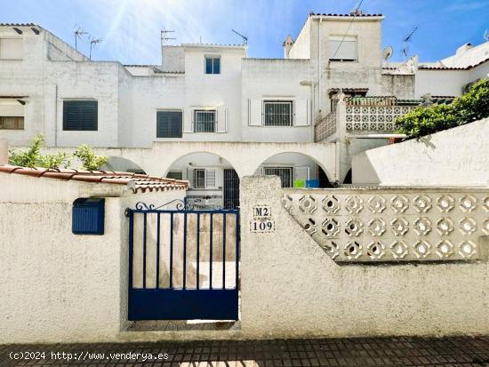  BONITO ADOSADO EN CALAS BLANCAS DE 3 HABITACIONES!! - ALICANTE 