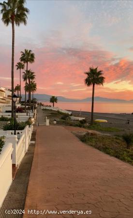  ADOSADO A 50 METROS DE LA PLAYA EN MANILVA COSTA - MALAGA 