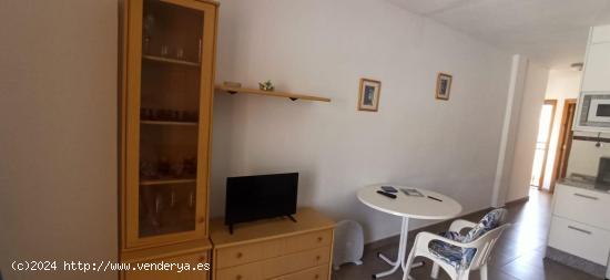 En alquiler APARTAMENTO EN MAZARRÓN - MURCIA