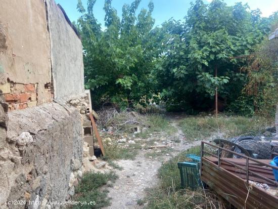 Casa con Terreno en pleno centro de Librilla - MURCIA