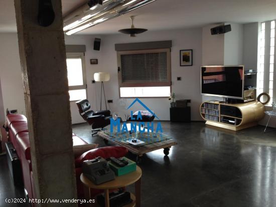 REF:Y063. INMOBILIARIA LA MANCHA VENDE ESPECTÁCULAR PISO EN ZONA FRANCISCANOS - ALBACETE