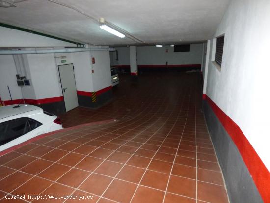 Se vende plaza de garaje próximo pablleón Santiago Martín - SANTA CRUZ DE TENERIFE