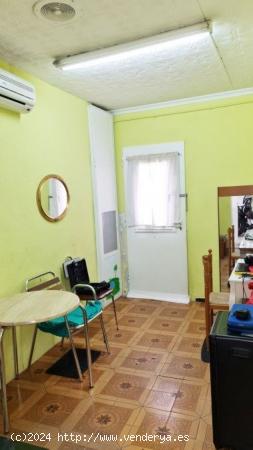  SE VENDE CASA EN PETRER ZONA AVDA DE ELDA - ALICANTE 