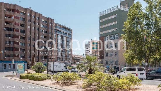 Inversores terreno en Torrefiel junto a Salesianos - VALENCIA