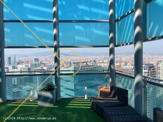 Magnífico ático dúplex con terraza, piscina privada y vistas frontales a mar - BARCELONA