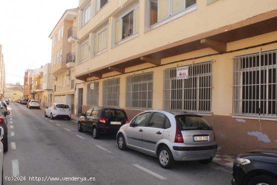 Oficina en alquiler en Tavernes de La Valldigna - VALENCIA