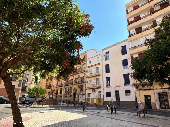 Piso en venta en Calle Capuchinos, en el corazón de Málaga! - MALAGA