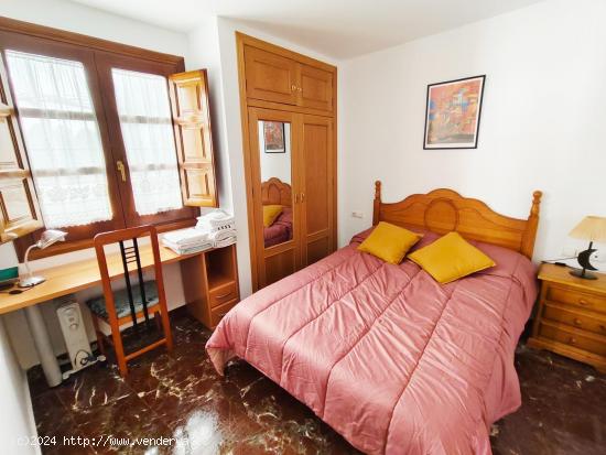 Apartamento de un dormitorio - GRANADA