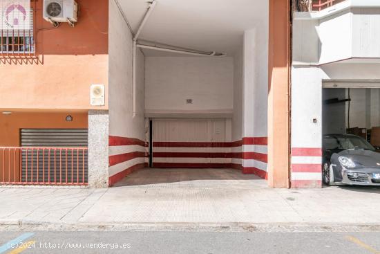  PLAZA DE GARAJE DOBLE EN ZONA CALETA-PAJARITOS - GRANADA 