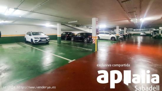 PARKING DE 2 PLAZAS EN C. GURREA/ SALLARES I PLA DE SABADELL - BARCELONA