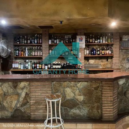 SE VENDE LOCAL/BAR EN MORALEJA - CACERES