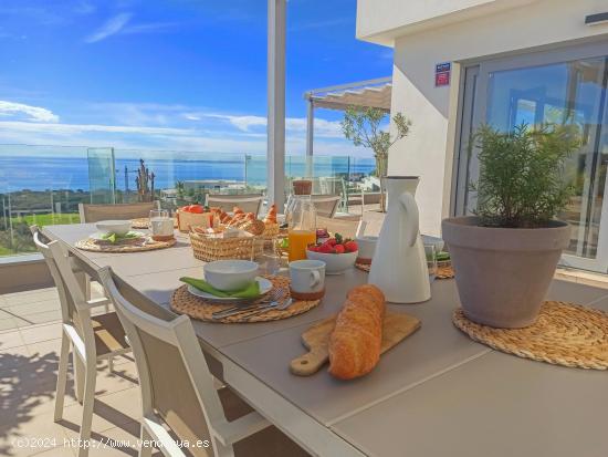 Penthouse con Vista al Mar | Cabopino, Marbella - MALAGA