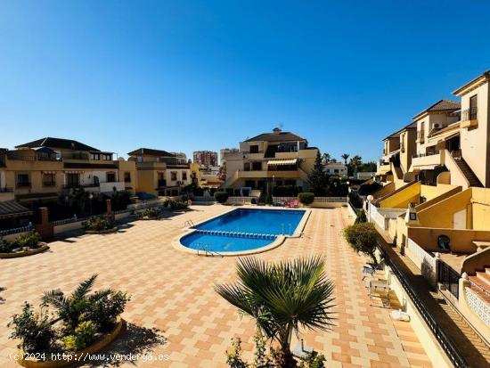 BONITO BUNGALOW DÚPLEX EN BALCÓN DE LA ROSALEDA, LOS FRUTALES - ALICANTE