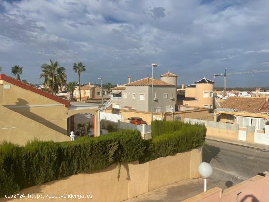  CHALET EN CONSTRUCCIÓN EN LOS ALTOS, LOS BALCONES CON PISCINA Y SOLÁRIUM - ALICANTE 