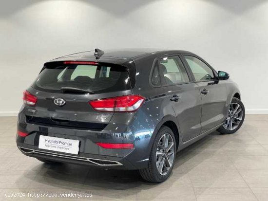 Hyundai i30 ( 1.5 DPI Klass SLX 110 )  - Lliçà De Vall