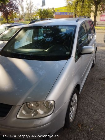 Volkswagen Touran 1.6 - Cornellà