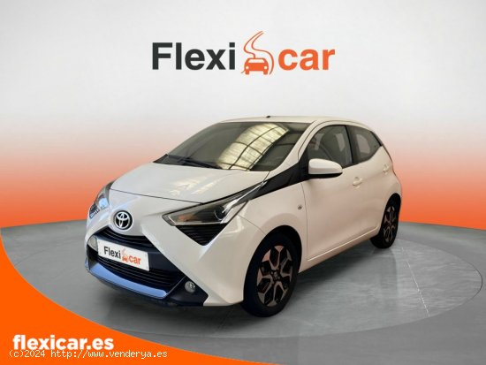 Toyota Aygo 1.0 70 x-clusiv - Salamanca