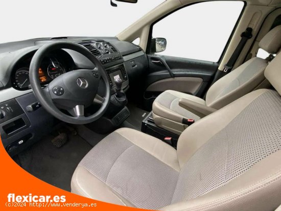 Mercedes Viano 2.2 CDI Ambiente Larga - Leganés