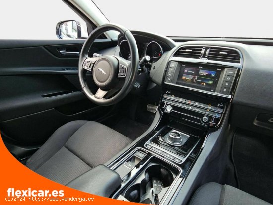 Jaguar XE 2.0 Diesel 132kW RWD Portfolio Auto - Galdakao