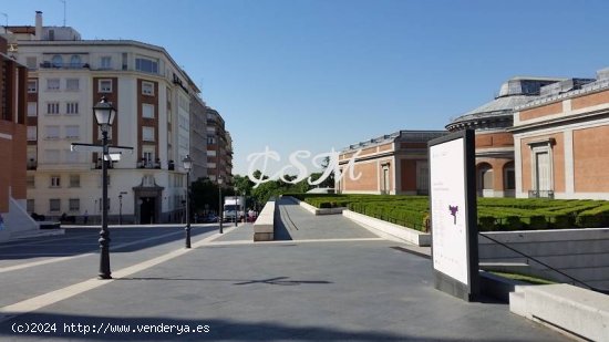  Venta. Piso. Barrio Los Jerónimos. Preciosas vistas despejadas. 