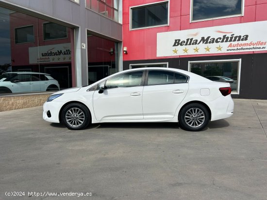 Toyota Avensis 1.6 115D BUSINESS ADVANCE - Parla