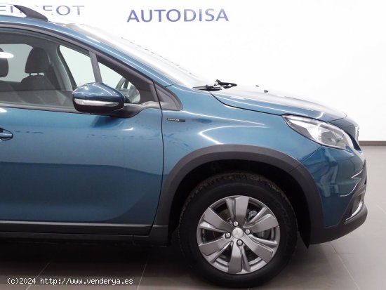 Peugeot 2008 Signature 1.2 PureTech 60KW (82CV) - Manises