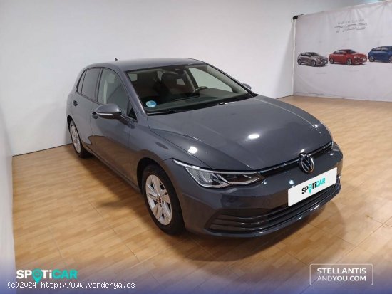 Volkswagen Golf   1.0 eTSI 81kW (110CV) DSG Life - Madrid