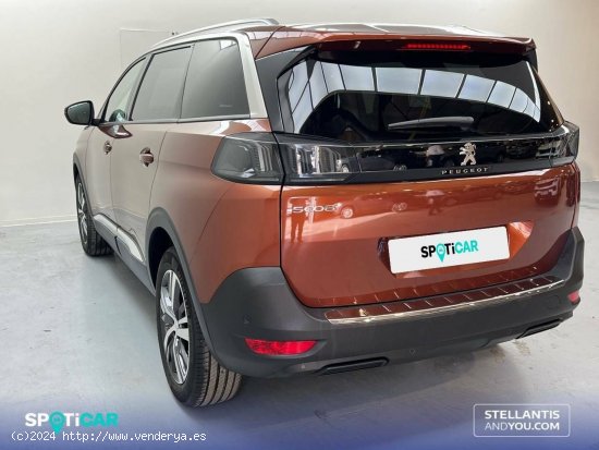 Peugeot 5008  1.2 PureTech 96KW (130CV) S&S Allure - Sevilla