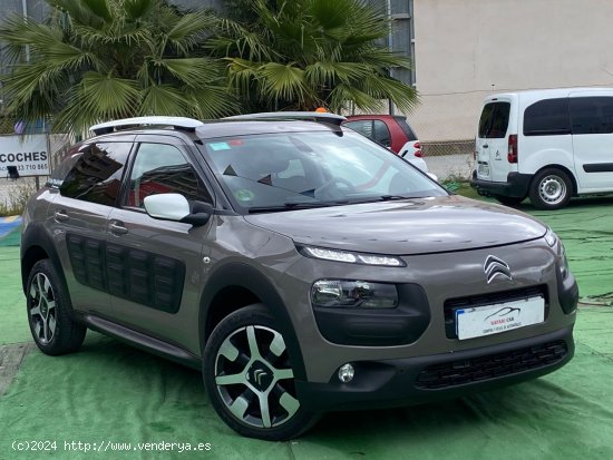 Citroën C4 Cactus 1.6 100CV - Esplugas de Llobregat