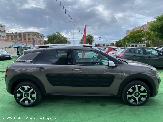 Citroën C4 Cactus 1.6 100CV - Esplugas de Llobregat