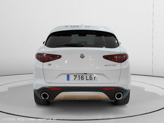 Alfa Romeo Stelvio Executive 4WD - Madrid