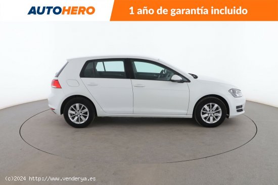 Volkswagen Golf 1.6 TDI Business BlueMotion Tech - 